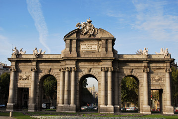 Fototapeta na wymiar Une Porte dans Madrid