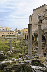 Fototapeta na wymiar Roman kolumny w centrum miasta, Beirut