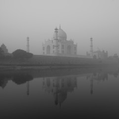 Fototapeta na wymiar Taj Mahal, Agra, Uttar Pradesh, India