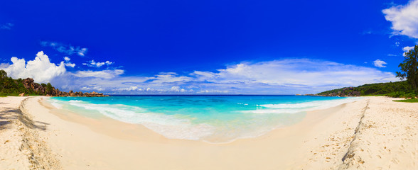 Obraz premium Panorama of tropical beach