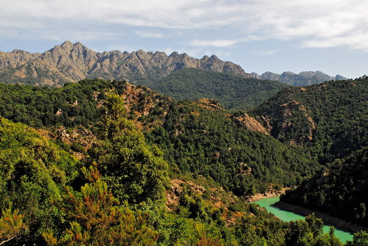 R&eacute;gion de Tolla