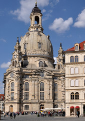 Fototapeta na wymiar dresda, chiesa frauenkirche