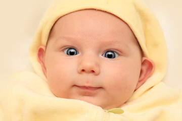 Babys lächeln