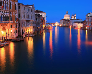 Fototapeta na wymiar Santa Maria Della Salute, Grand canal Wenecja Włochy