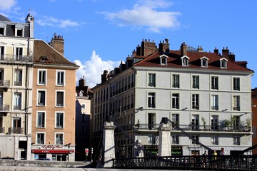 Obraz premium Quai de Grenoble