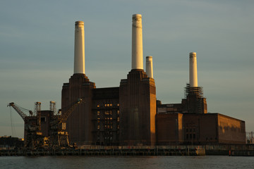 Battersea power plant