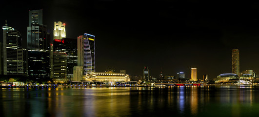 Fototapeta na wymiar Singapore City Skyline w nocy Panorama