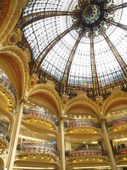 Obraz premium Palacio modernista en Paris