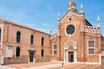 Fototapeta na wymiar Matki Bożej Kirche in Venedig