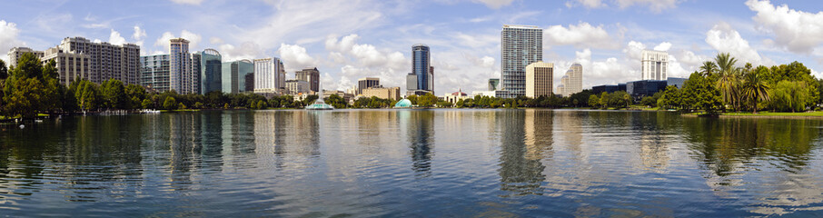 Fototapeta na wymiar Downtown Orlando, Florida Skyline Panoramiczny