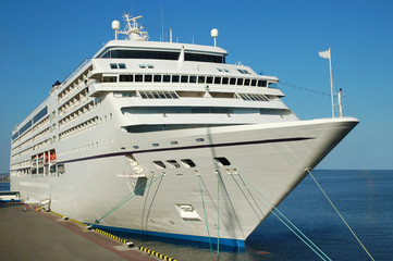 Cruise ship