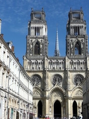 Fototapeta na wymiar Cathédrale d'Orléans2