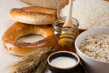 bagel, milk and honey