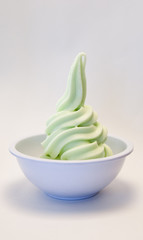 Pistachio Frozen Yogurt