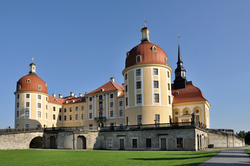 Fototapeta na wymiar Drezno, Zamek Moritzburg da północ