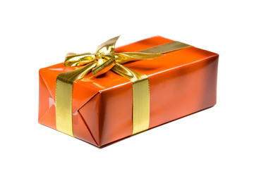 Geschenk mit der goldenen Schleife