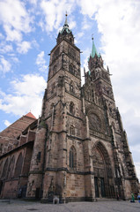 Fototapeta na wymiar St. Lorenz Church - Nürnberg/Nuremberg, Germany