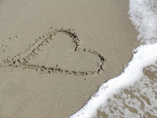 Sandherz am Strand