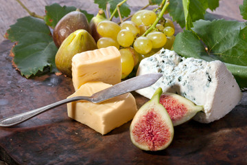 Figs, grapes and cheese