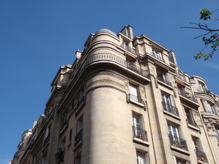 Fototapeta premium Immeuble ancien à Paris