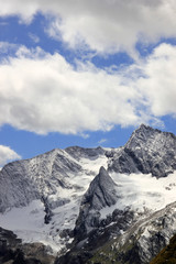 Fototapeta na wymiar Berge Alpen
