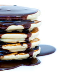 Coulis de chocolat sur pancakes