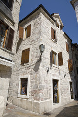 Fototapeta na wymiar House in Kotor.