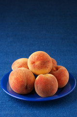 Peaches in plate