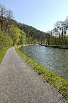 Section of the new canal de la Marne au Rhin in Lutzelbourg