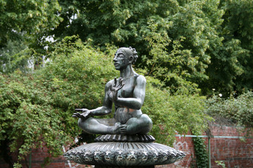 Fototapeta na wymiar joga, statua