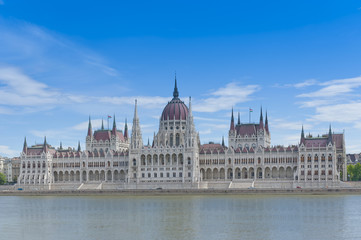 Fototapeta na wymiar The Parliament in Budapest