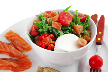 green salad in white bowl