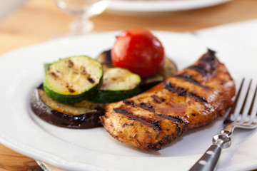 Grilled chicken breast and vegetables