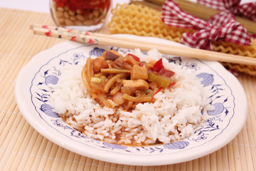 Asiatisches Reisgericht