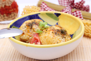 Knödel mit Gemüse