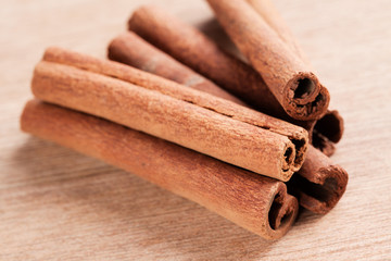 cinnamon sticks