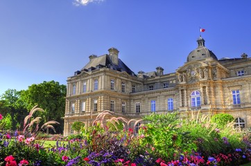 Fototapeta na wymiar Ogród Luksemburski - Paryż / Francja