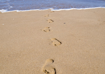 Traces on sand