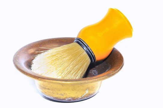 Brocha de afeitado aislada