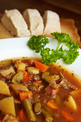 Traditioneller Gemüseeintopf