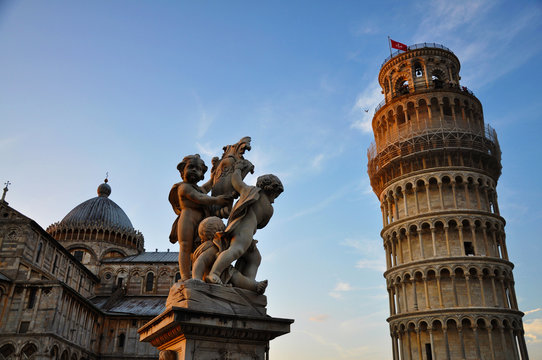 İtalya Pisa Kulesi