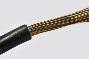 cable el&eacute;ctrico