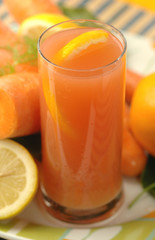 Orange lemon carrot juice