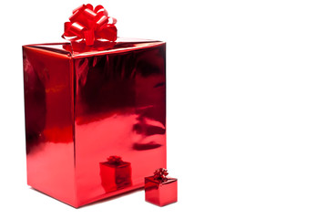 Two red presents