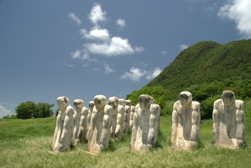 Mémorial vue de côté
