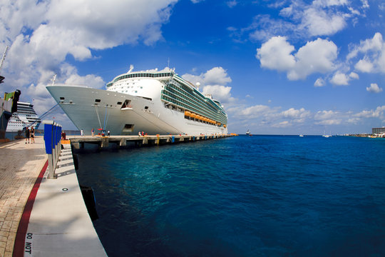 Cozumel Port with Crusie Ship