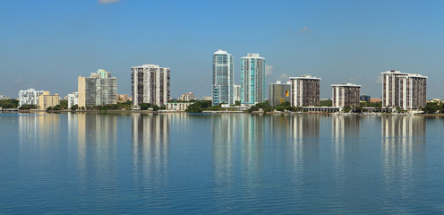 Fototapeta na wymiar Miami Skyline with Brickell Condos