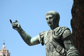 Statua imperatore romano