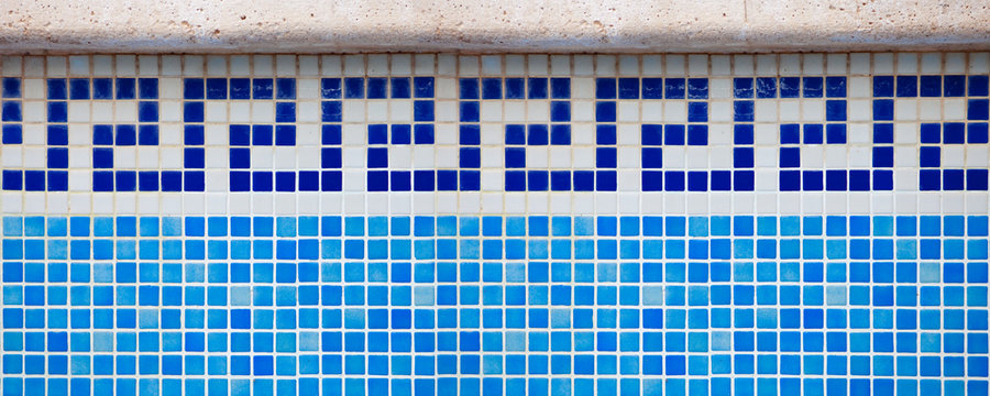 Close Up - Pool