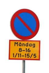 Schwedisches Halteverbotsschild freigestellt